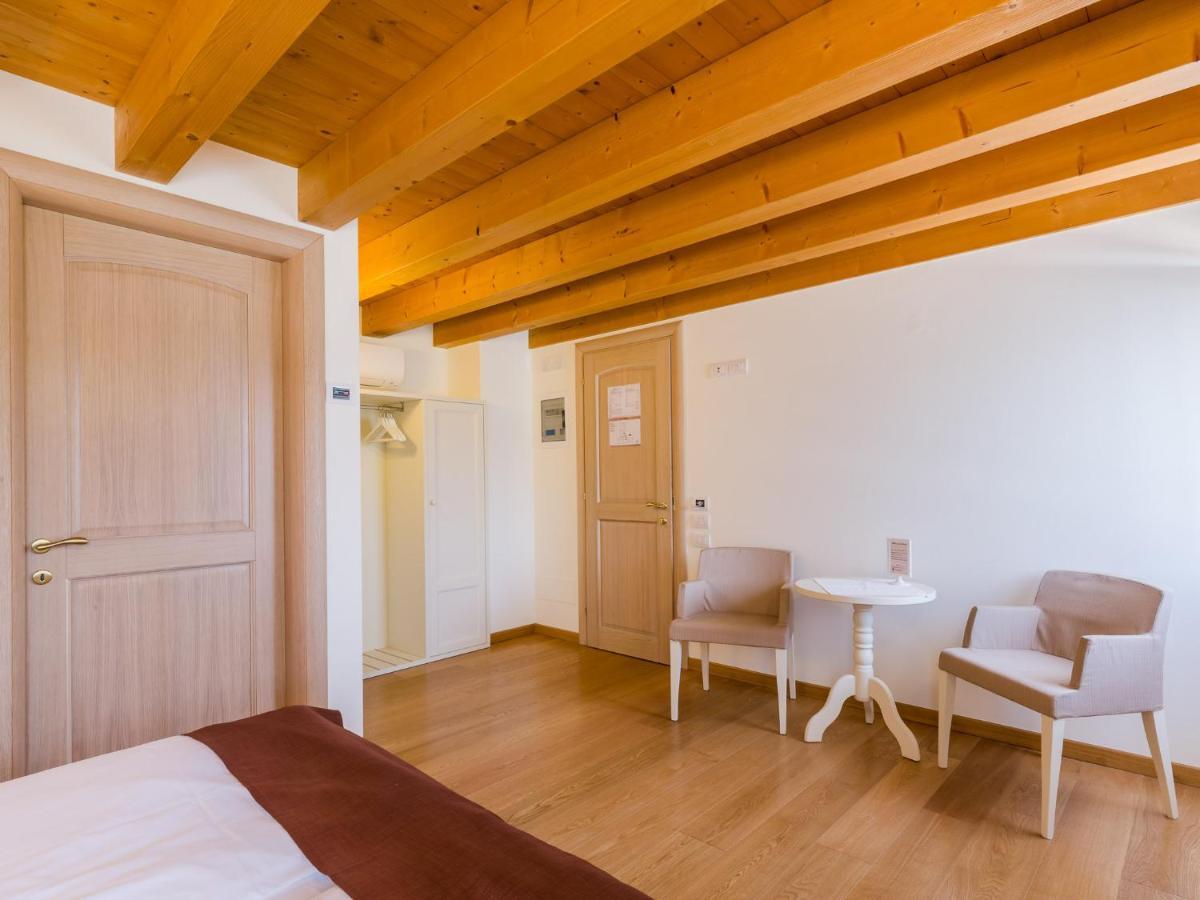 Tenuta Sant'Eufemia San Pietro Di Feletto Exteriör bild